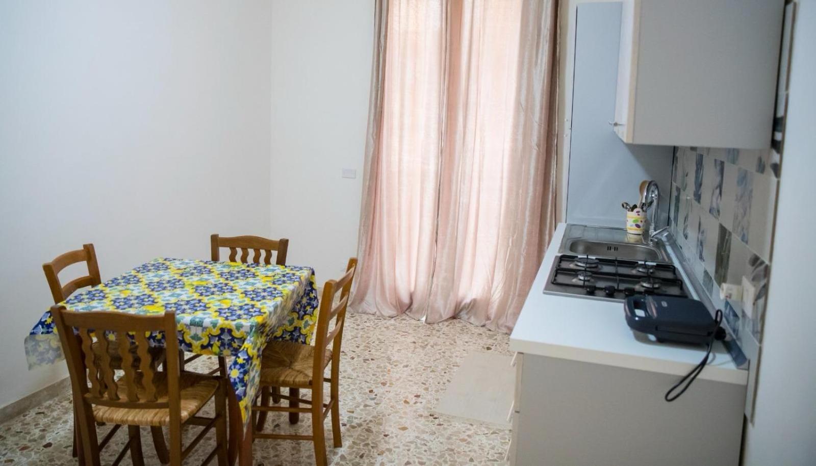 Residence Prato Erice Bagian luar foto